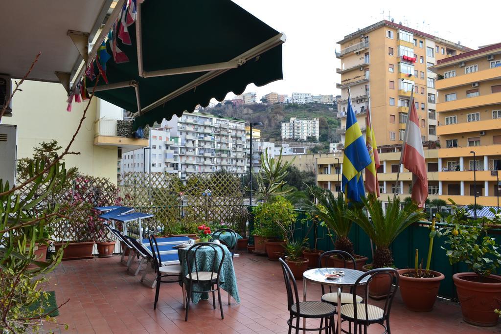 Cesare Augusto Nápoles Exterior foto